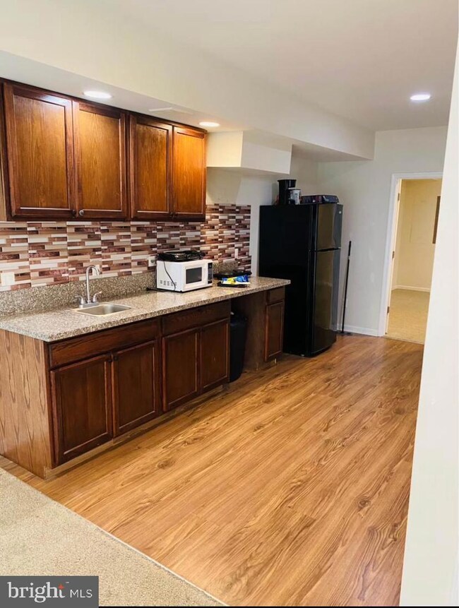 3357 Lady Catherine (Basement Only) Cir, Triangle, VA 22172 - photo 6