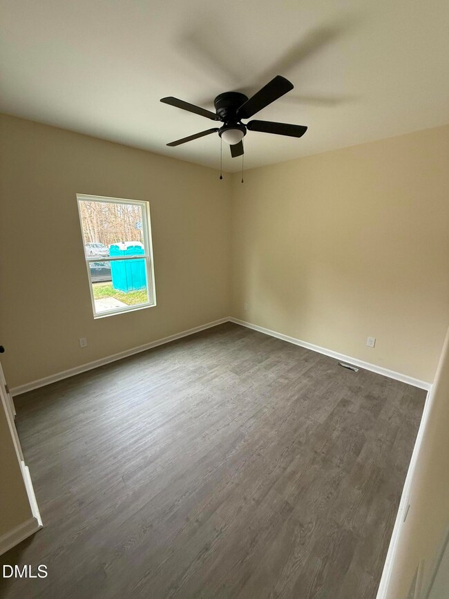 309 W McAden St, Graham, NC 27253 - photo 7