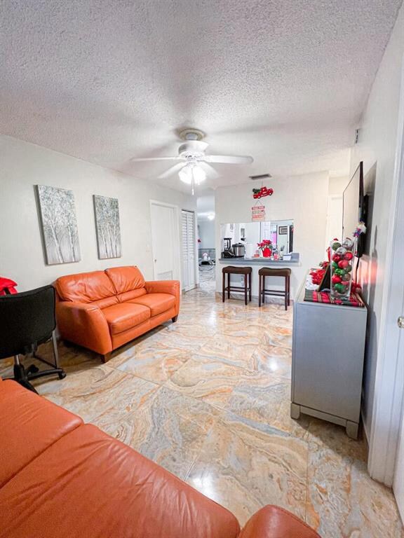 1358 Pines Ln, West Palm Beach, FL 33415 - photo 5