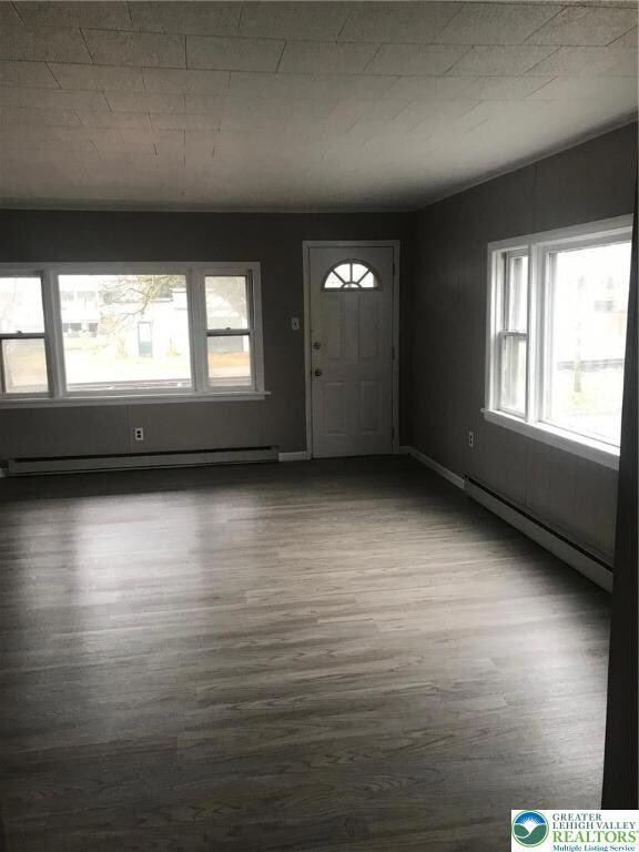 519 N Railroad St, Tamaqua, PA 18252 - photo 4