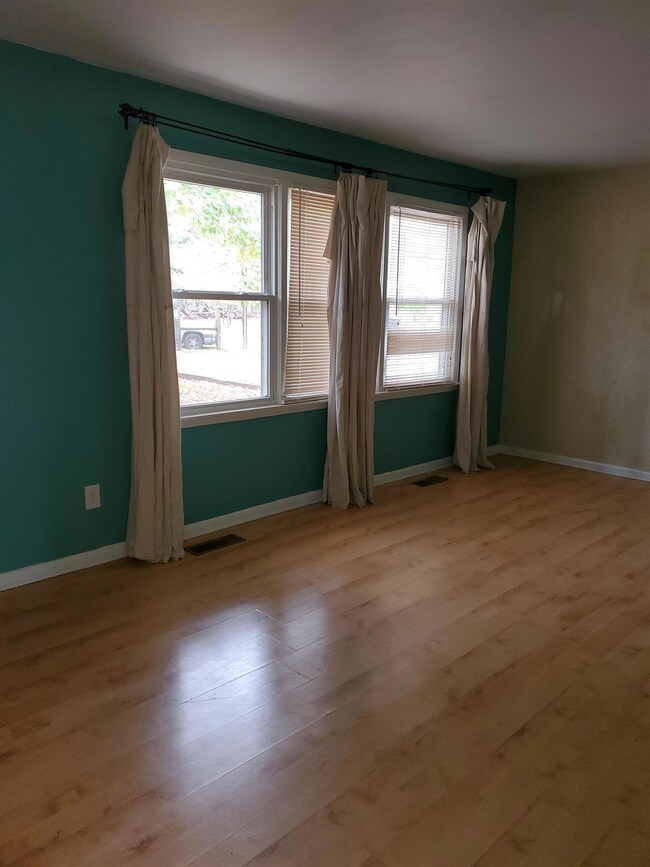 Family Room, lots of Natural light