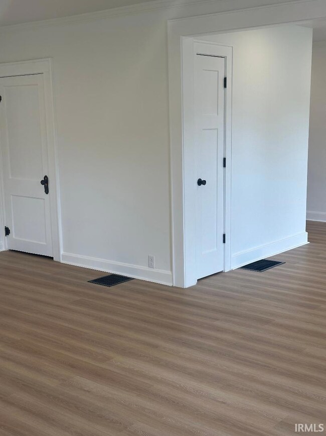 305 N Seminary St, Princeton, IN 47670 - photo 5