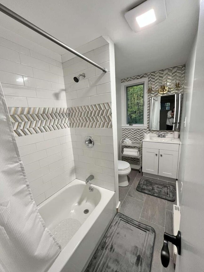 11 Frog Hollow, Wilmington, VT 05363 - photo 6