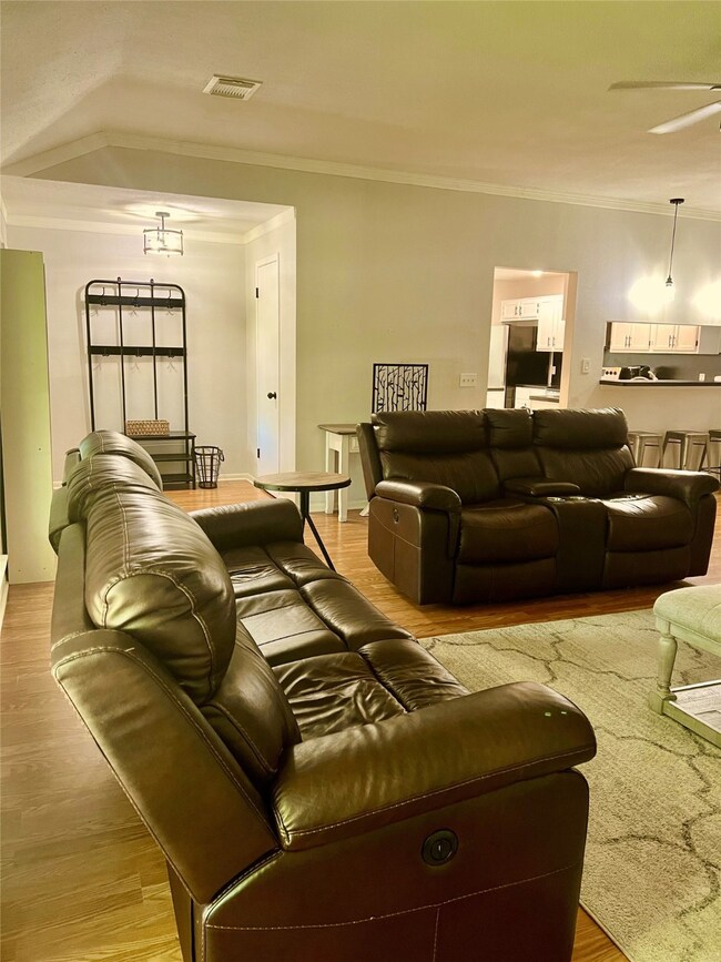 7706 Park Falls Dr, Houston, TX 77095 - photo 5