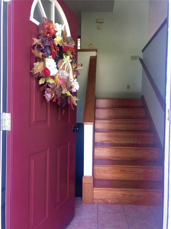 37 Atlantic Ave, West Warwick, RI 02893 - photo 5