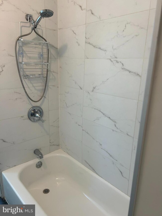 52 S Fellowship Rd, Maple Shade, NJ 08052 - photo 4