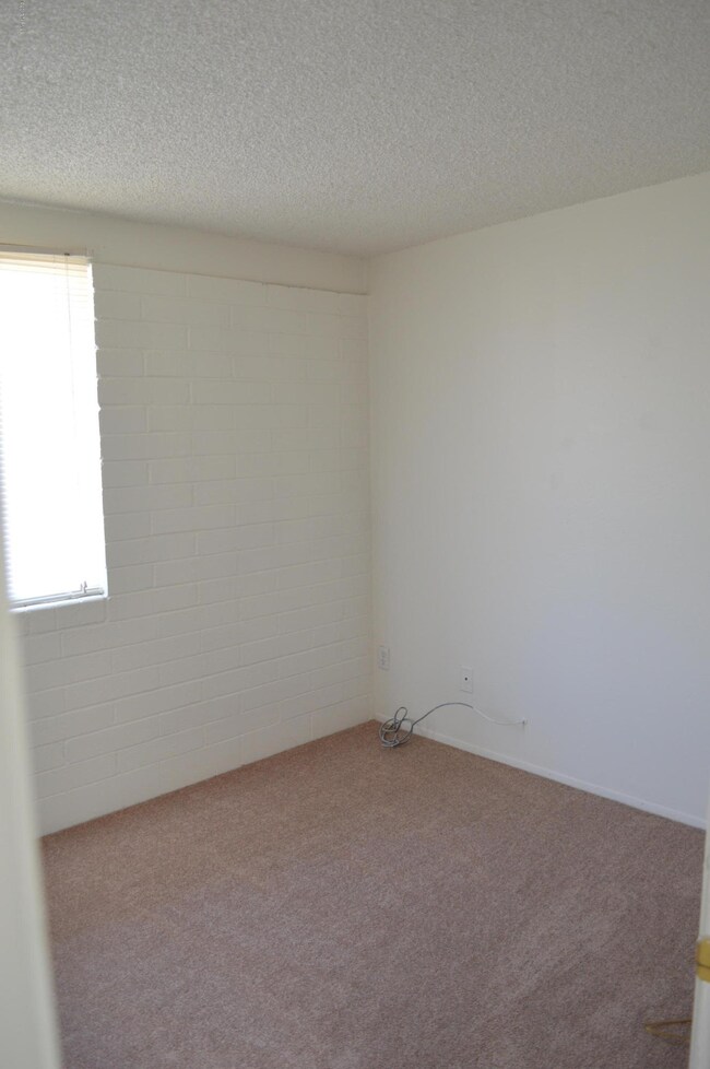 Bedroom_01