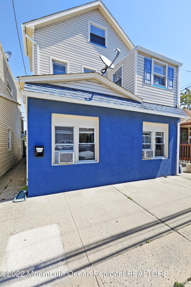214A Newark Ave unit LOWER, Bradley Beach, NJ 07720 - photo 2