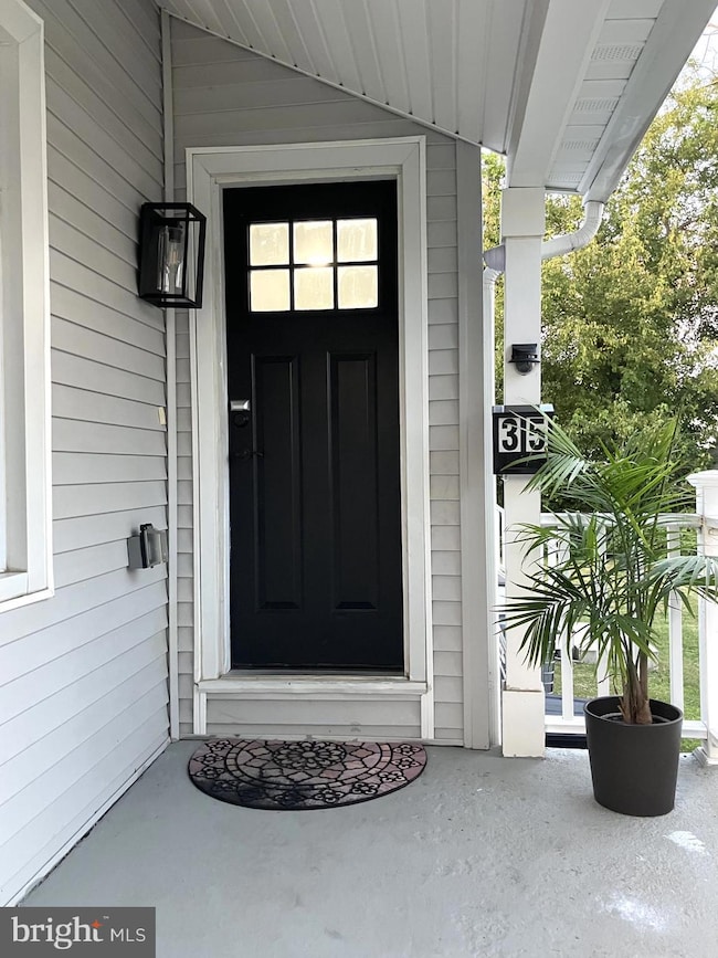 35 Walnut St, Morton, PA 19070 - photo 2