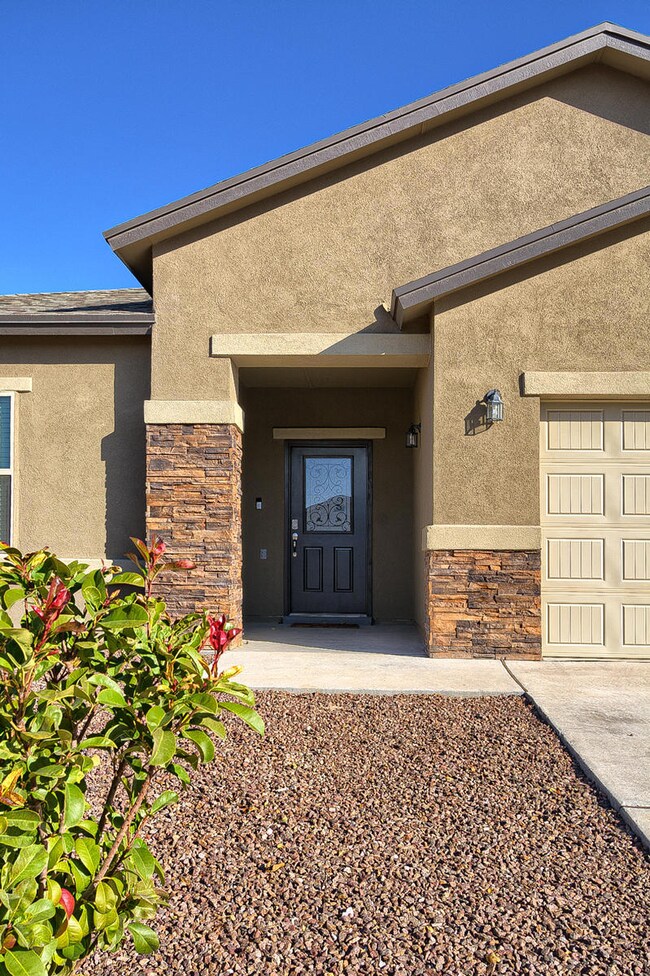 14905 Tim Hardaway, El Paso, TX 79938 - photo 3