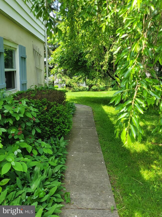 406 N Nescopec St, Tamaqua, PA 18252 - photo 7