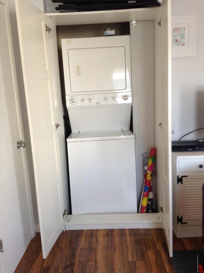 142 Sampson Place unit 2, Long Branch, NJ 07740 - photo 5