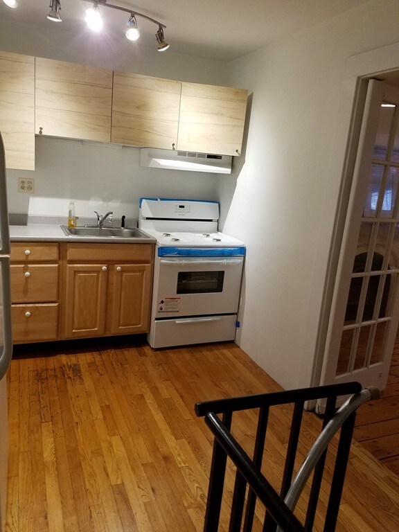 47 E Springfield St unit A, Boston, MA 02118 - photo 6