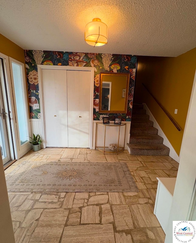 2418 S Blackman Rd, Springfield, MO 65809 - photo 6