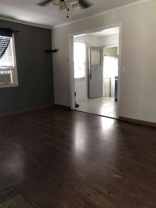 240 W Shepard St, Winnemucca, NV 89445 - photo 5