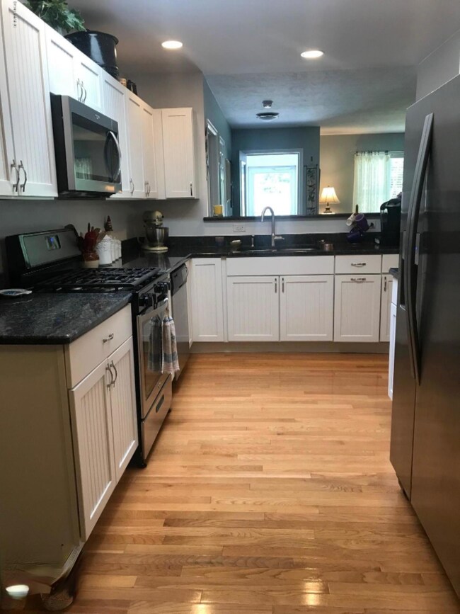 13106 Lubke Rd, New Buffalo, MI 49117 - photo 5