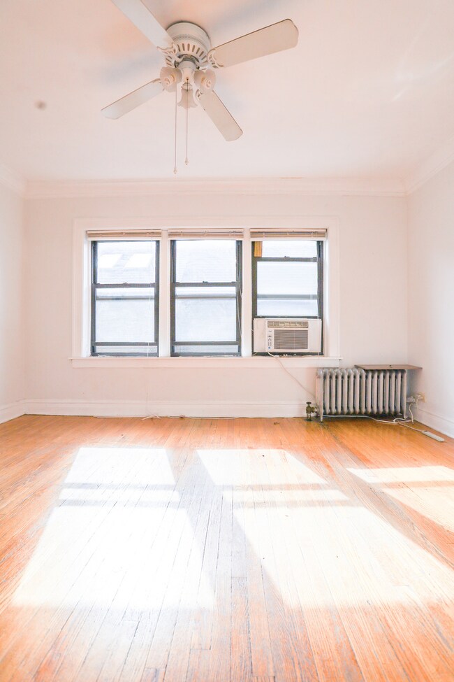 2948 N Seeley Ave unit 2, Chicago, IL 60618 - photo 6