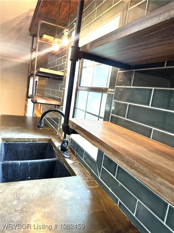 719 N Cherry St, Spiro, OK 74959 - photo 7