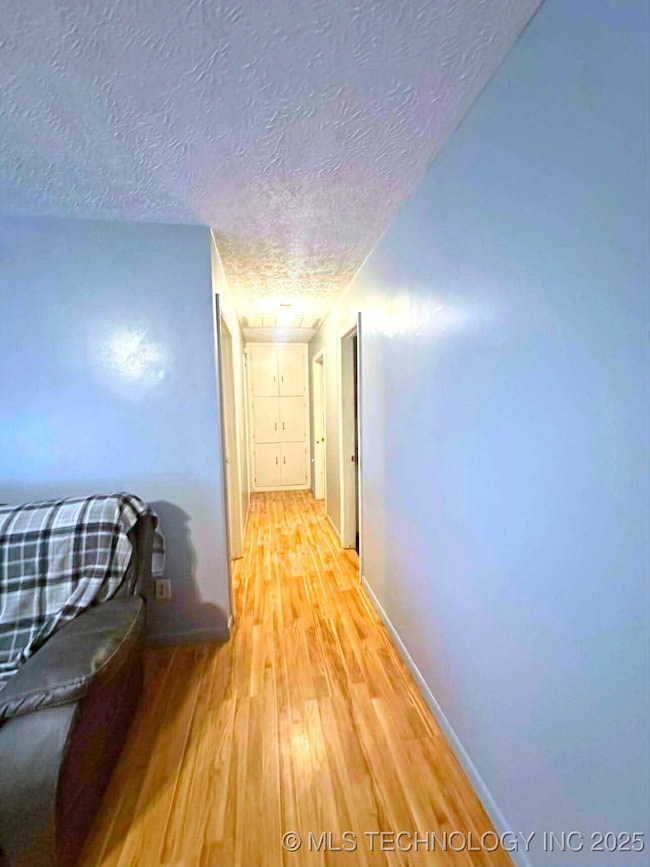 1410 W Danny St, Claremore, OK 74017 - photo 7