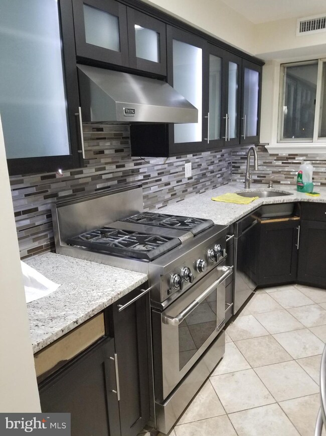 11412 Cherry Hill Rd unit 202, Beltsville, MD 20705 - photo 2