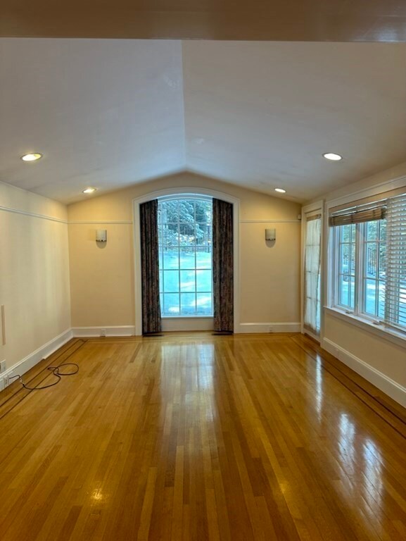 12 Solon St, Newton Highlands, MA 02461 - photo 7