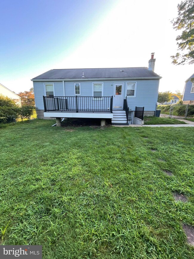 2704 Fair Oaks Ave, Hatboro, PA 19040 - photo 3