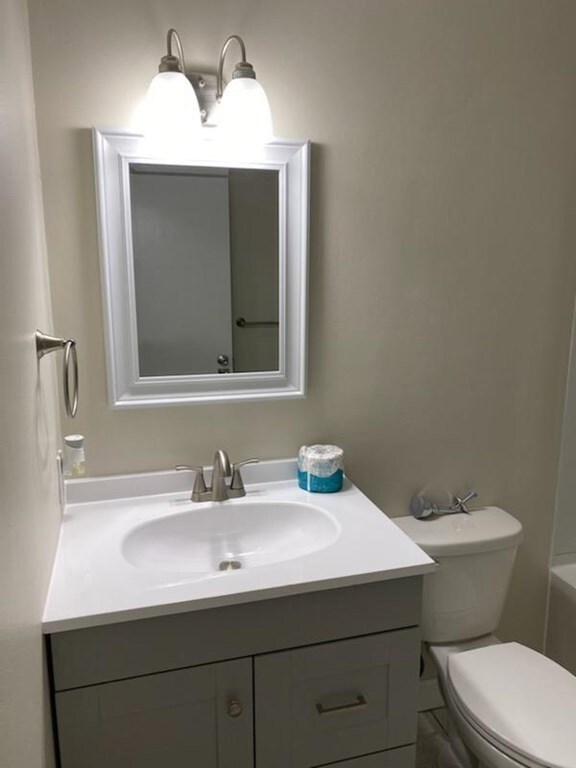 1 Hotel Place unit 8, Pepperell, MA 01463 - photo 6