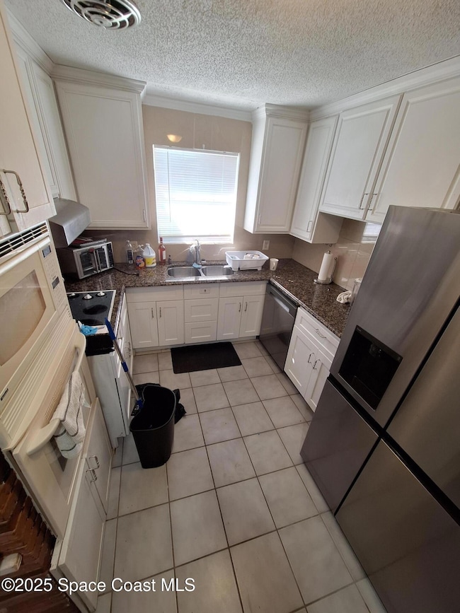 1700 Bluebird Ct, Titusville, FL 32780 - photo 3