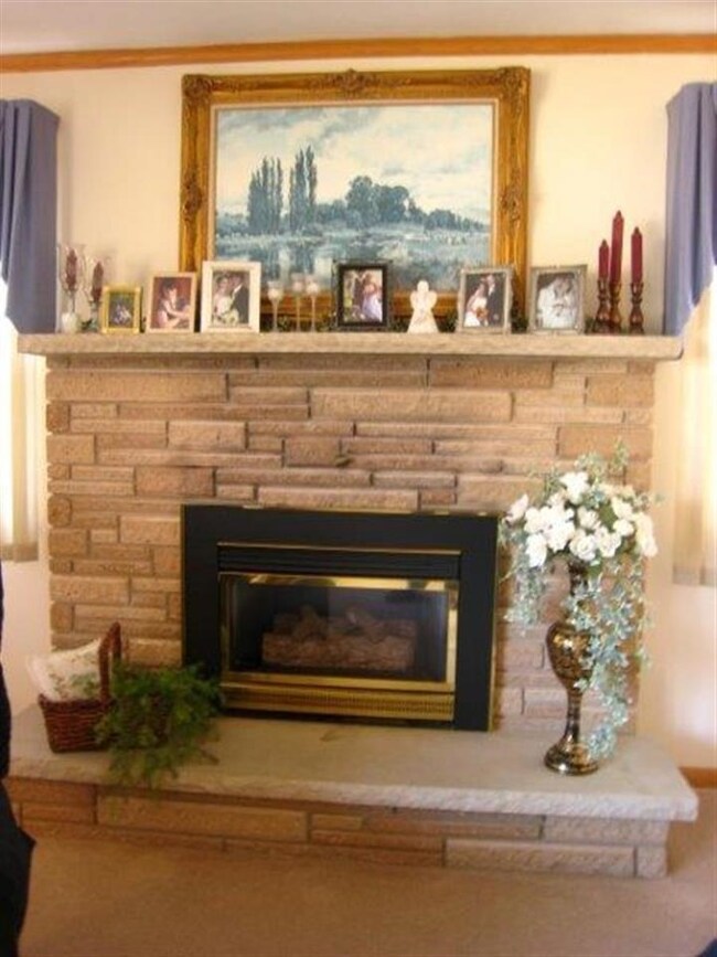 900 Sunset Ave, Waupun, WI 53963 - photo 4