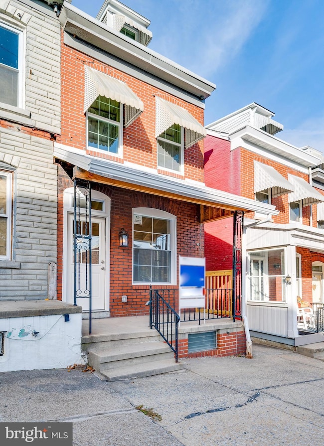 542 S 17th St, Reading, PA 19606 - photo 2