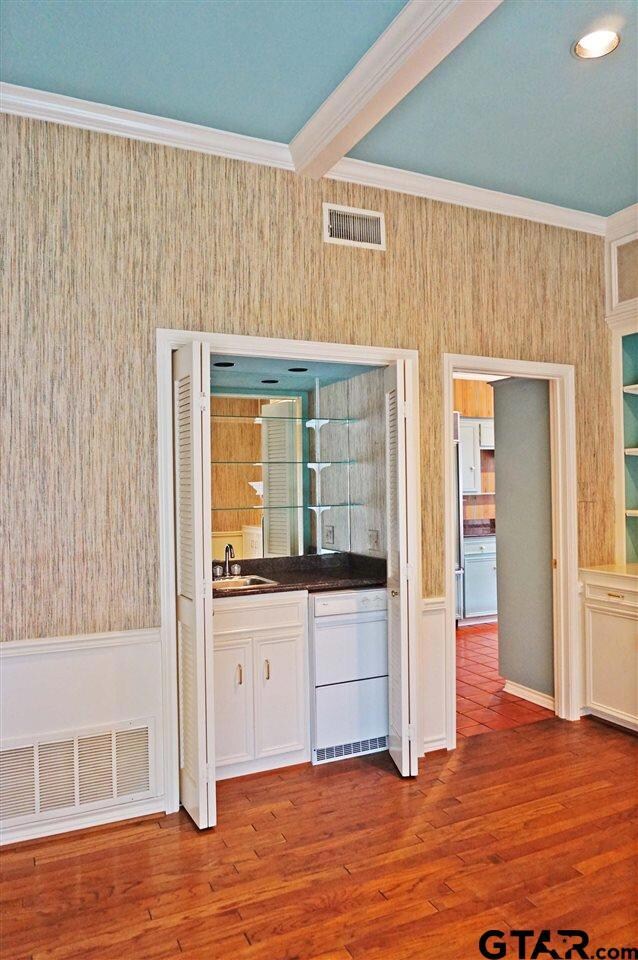 830 Ashford Ct, Tyler, TX 75703 - photo 6