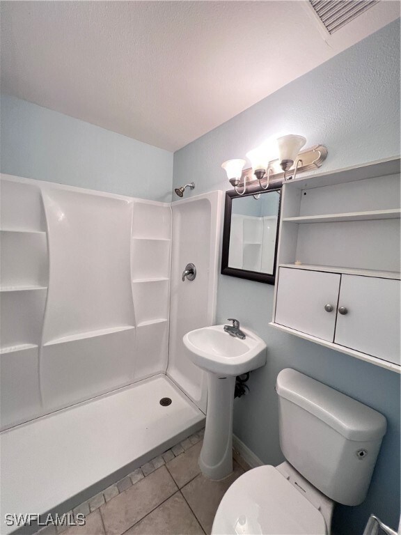 2601 Elmwood St, Fort Myers, FL 33901 - photo 6