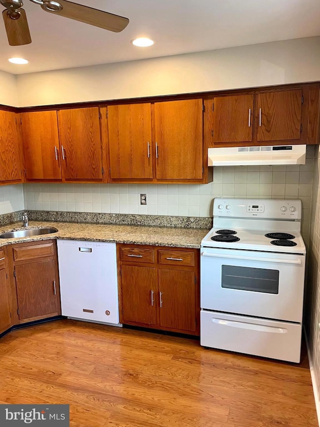 1004 Silver Ct, Hamilton Square, NJ 08690 - photo 3