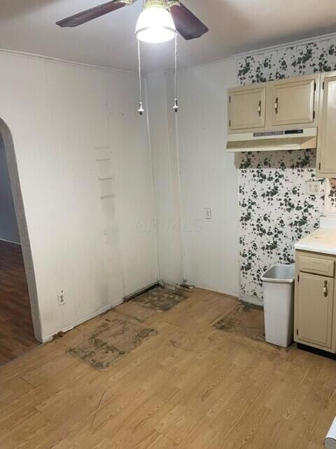 291-293 E. Morrill - F