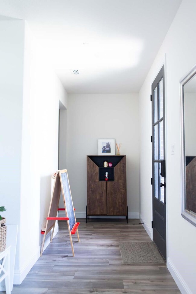 8536 Dynasty Ln, Frisco, TX 75034 - photo 3