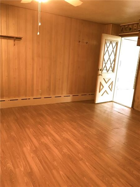 Entrance to Kitchen