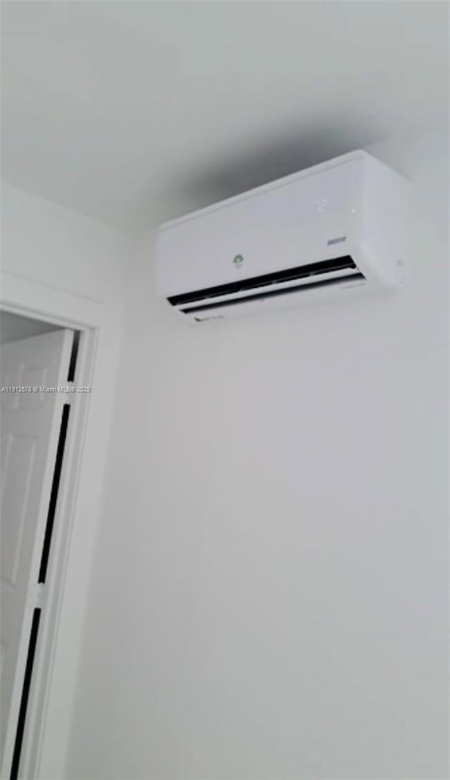 16020 SW 98th Ct, Miami, FL 33157 - photo 4