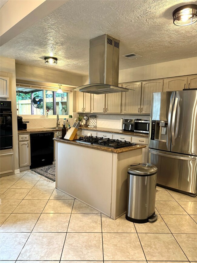 5022 Spring Forest Dr, Houston, TX 77091 - photo 7