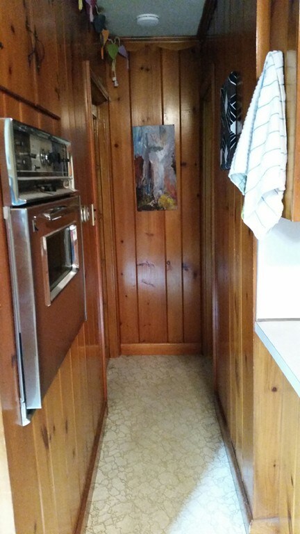 632 Moore St, Ludlow, MA 01056 - photo 5