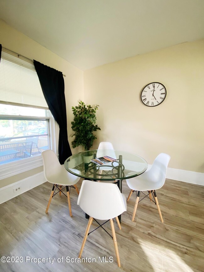 1111 Bryn Mawr St, Scranton, PA 18504 - photo 5