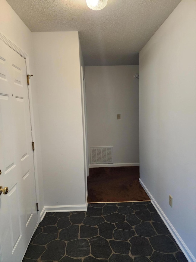 3747 Crest Dr, Hephzibah, GA 30815 - photo 3