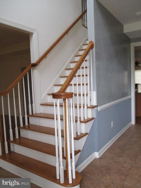 13854 Emerson Dr, Hagerstown, MD 21742 - photo 2