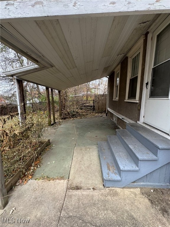 2078 18th St SW, Akron, OH 44314 - photo 4