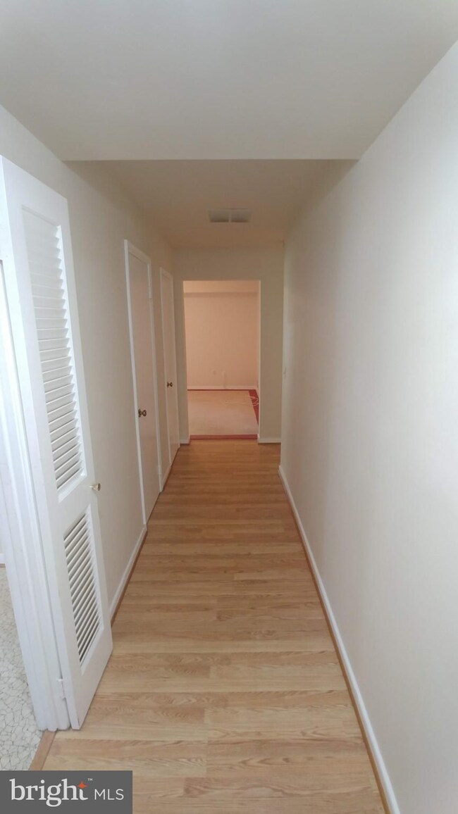 168A Leeds Ct W, Warrenton, VA 20186 - photo 2