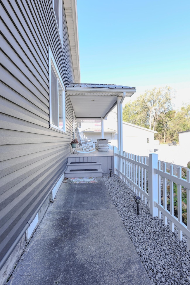 380 S Main St, de Graff, OH 43318 - photo 2