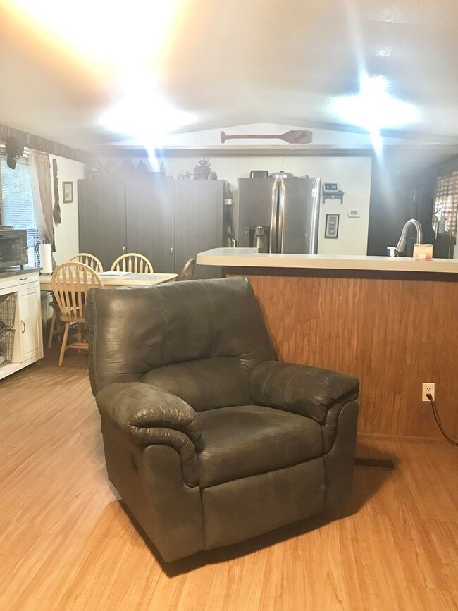 298 Ivey Rd, Lufkin, TX 75904 - photo 4