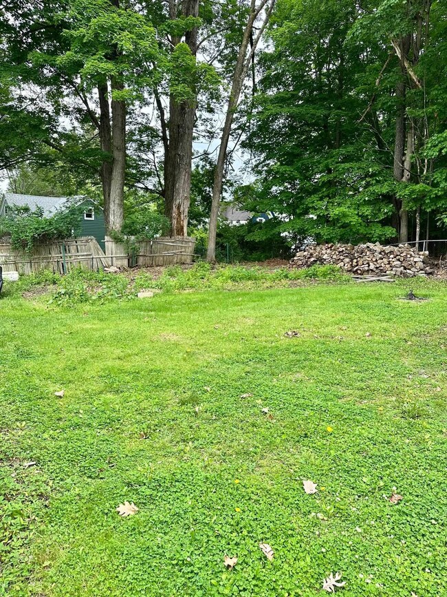 12 Brodeur St, Concord, NH 03303 - photo 3