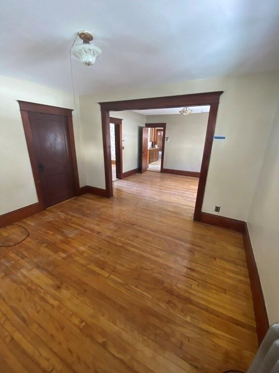 11 Clarendon St, Worcester, MA 01604 - photo 3
