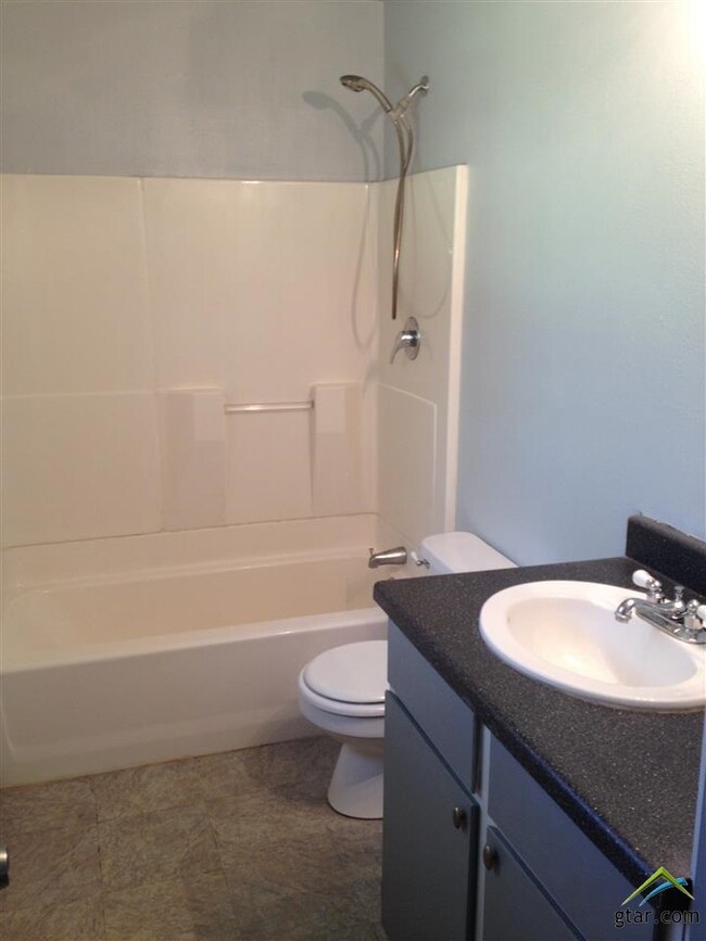 6247 Rhones Quarter Rd, Tyler, TX 75707 - photo 7