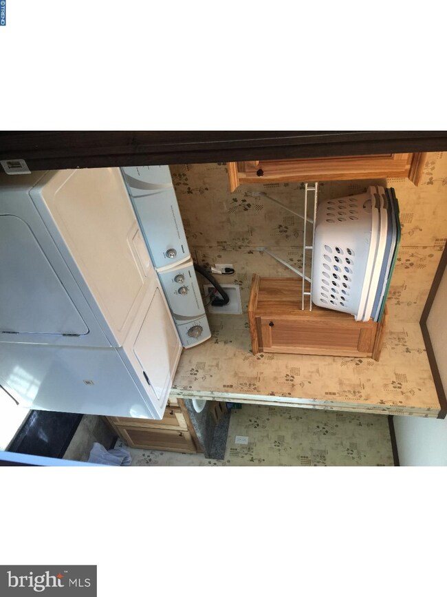 842 Latshaw Rd, Spring City, PA 19475 - photo 7